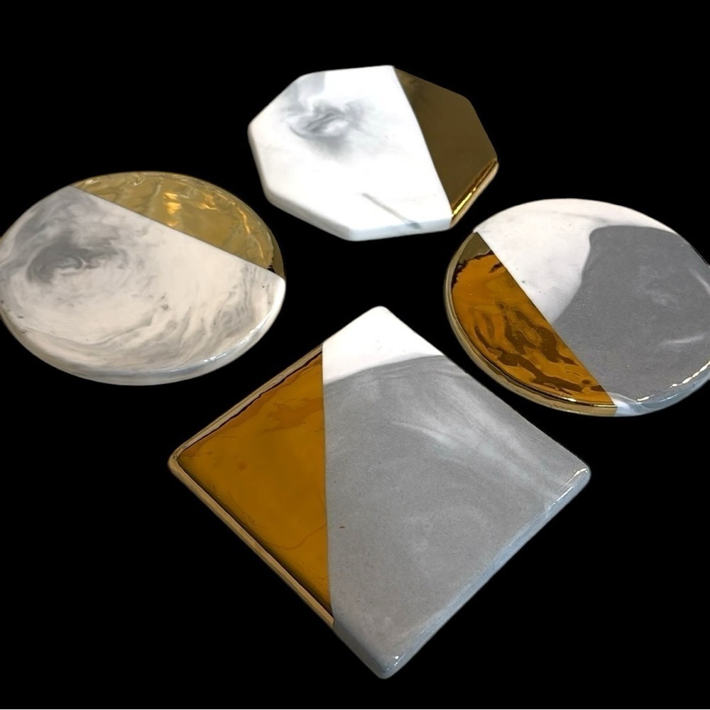 NEW‎ Contemporary Gold n gray ceramic coasters 3.5”